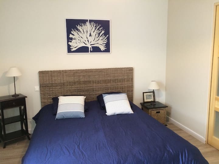 Suite parentale"L'île à bois", couchage 160cm