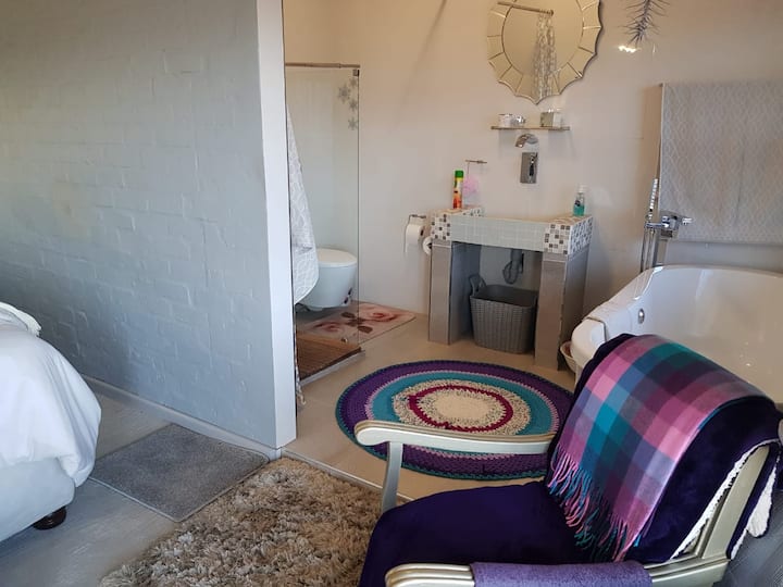 חדר רחצה ראשי 