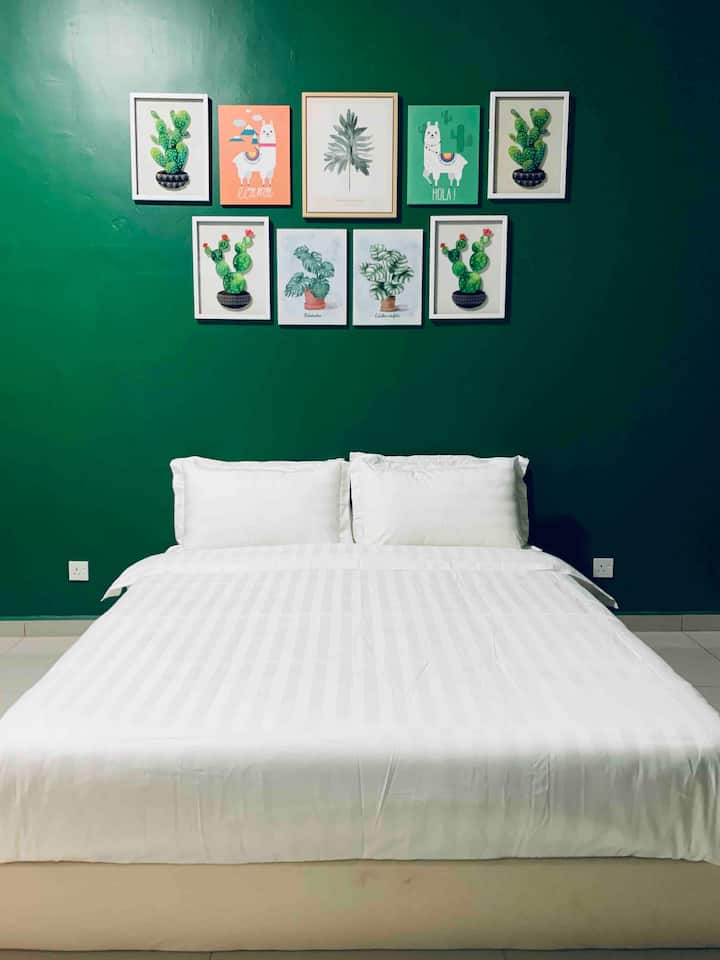 Bed Room 02