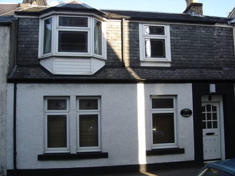 Thistle Cottage