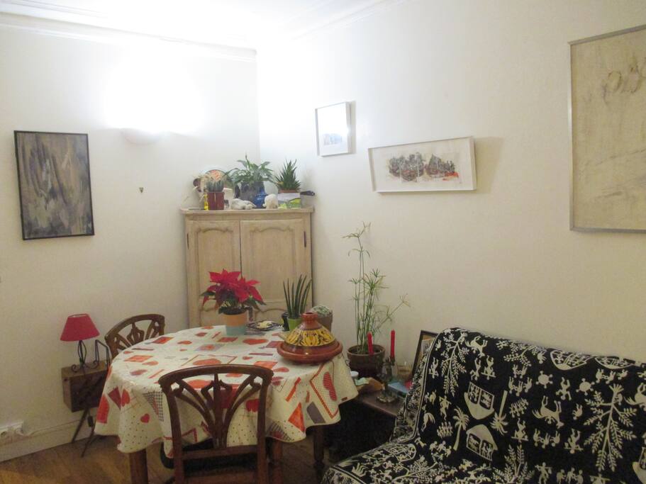 Salon