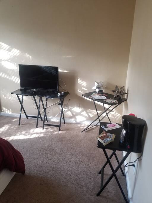 TV/Coupons/Menus/Coffee maker