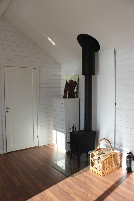 Stove & storage