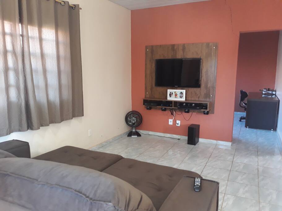 Tv a cabo com todos os canais, dvd, xbox, home teather