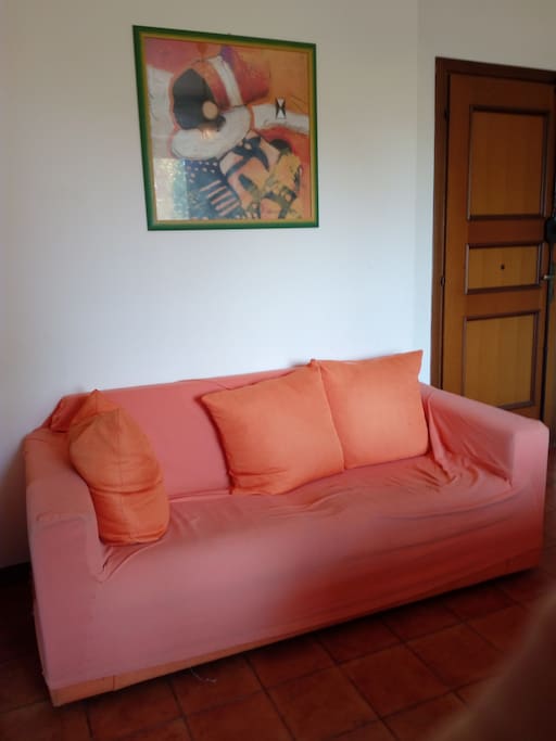 salotto 1 (divano letto matrimoniale)