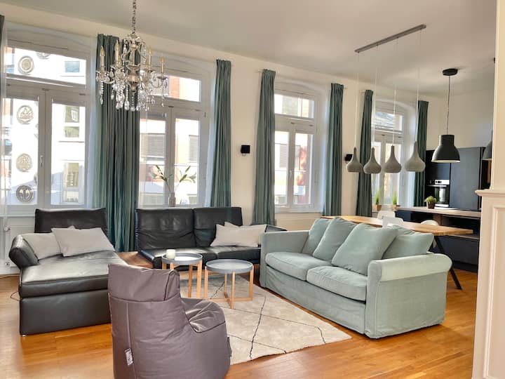 Exklusive Altbauwohnung In Zentrale Lage Siegburg - Siegburg