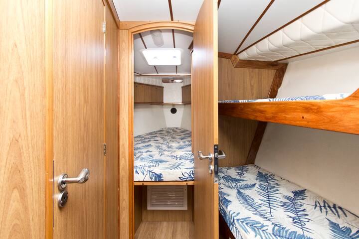 46 feet sailboat in Rio de Janeiro gallery image 3