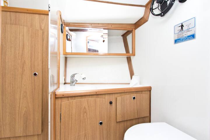 46 feet sailboat in Rio de Janeiro gallery image 5