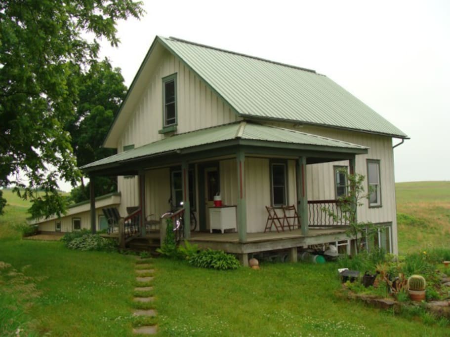 Southwest Wisconsin  Country  Escape Guest suites for Rent 