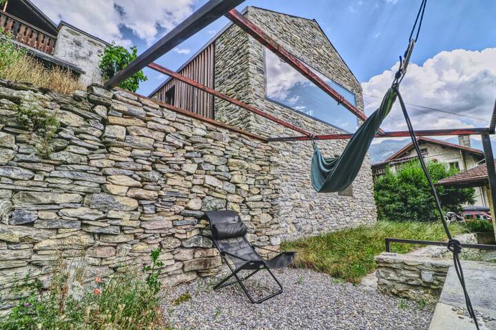 Renovated Historic Barn In Mountain Village Hauser Zur Miete In Chemin De La Poste 3 Wallis Schweiz