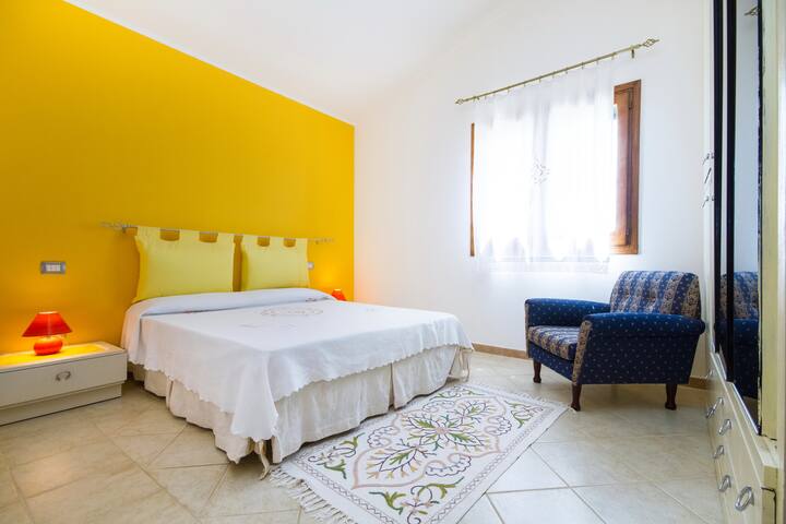 საძინებელი 1