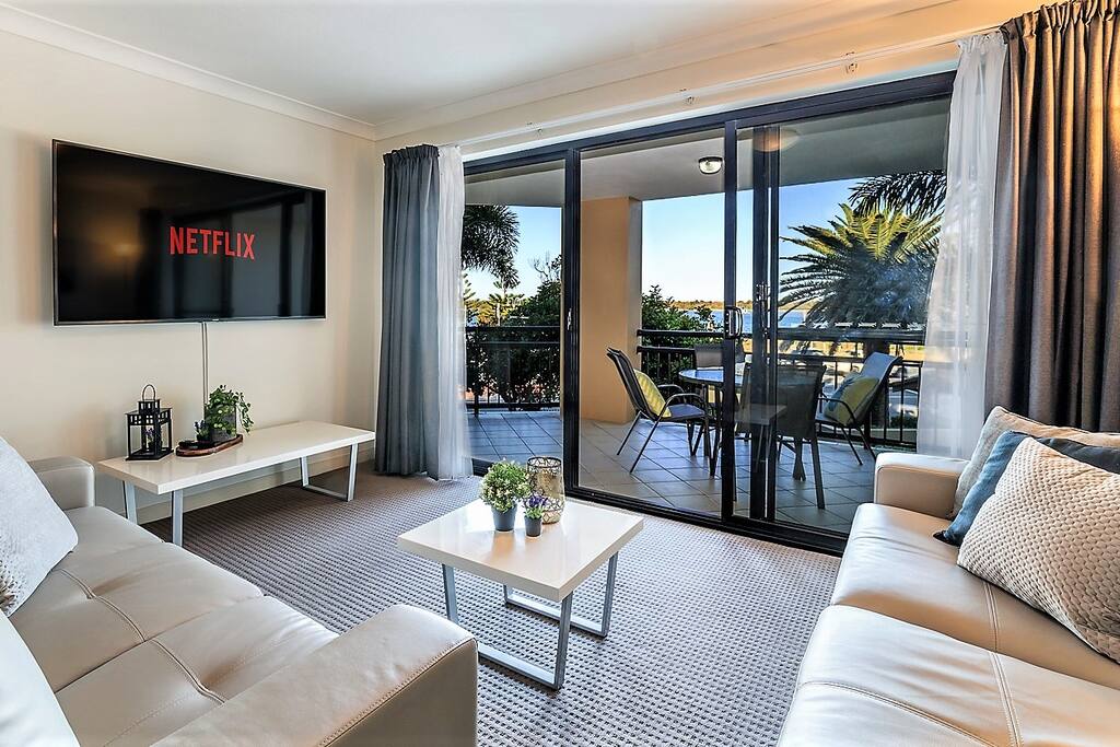 Huge 65 inch new TV with Netflix