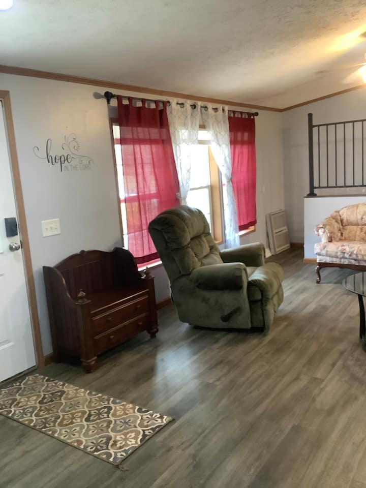 Sunnyhill Cottage - Illinois
