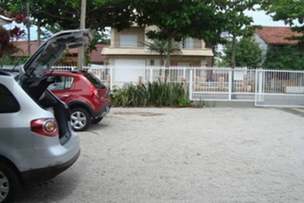 Estacionamento interno