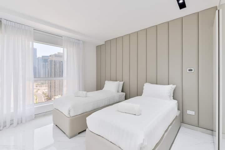 Breath-taking scenic landscape visible from the bedroom to make give away a heavenly vibe