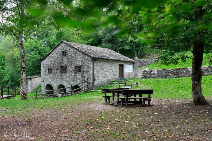 Airbnb Cerreto Laghi Vacation Rentals Places To Stay