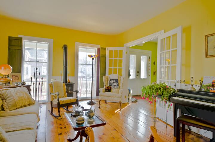 Casa victoriana en Newport Camine hasta la ciudad o la playa - Airbnb