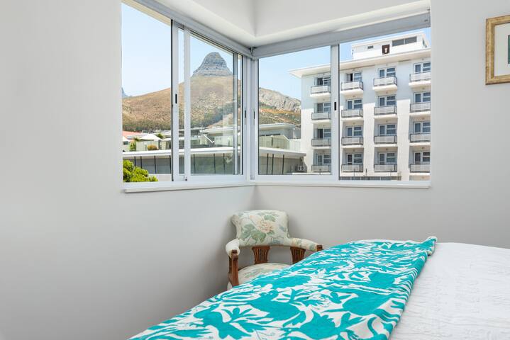 3 Month+ Stays | Central Sea Point Apt with Views gallery image 2