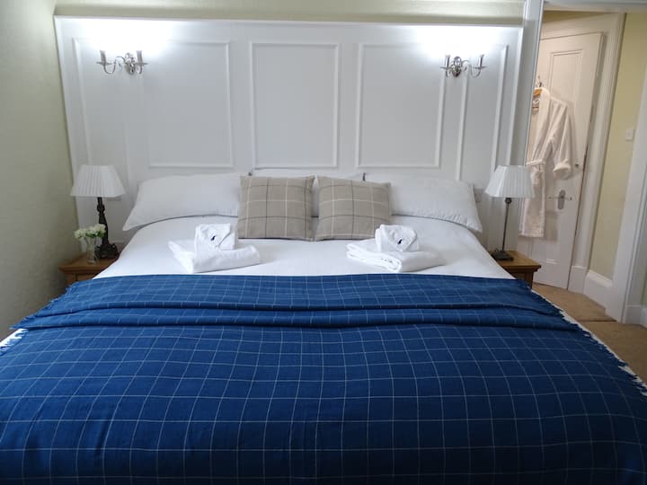 Luxury Superking/twin At Lillian May Bnb - Dundee