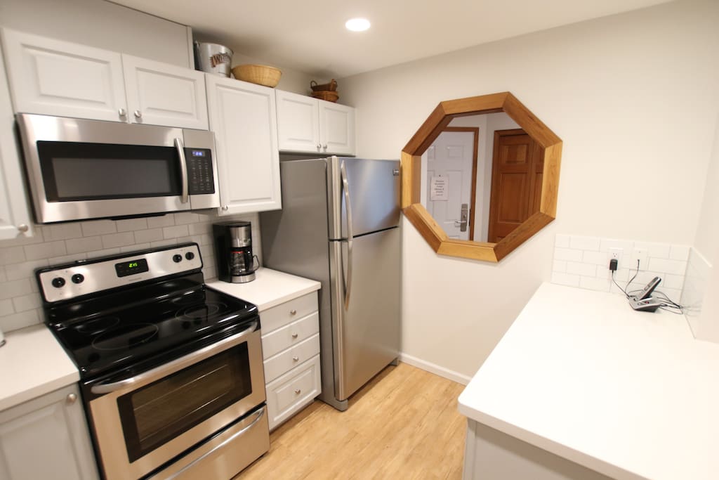 Newly Renovated Kitchen