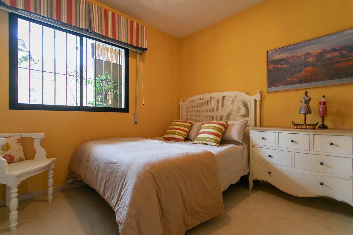 غرفة نوم رابعة ، سرير مزدوج أصغر