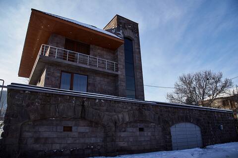 LUXE Villa in Tsaghkadzor