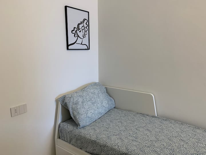 дополнителна соба