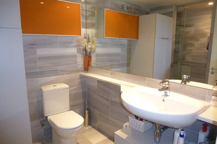 Luxury apart on the beach – America’s Cup gallery image 5