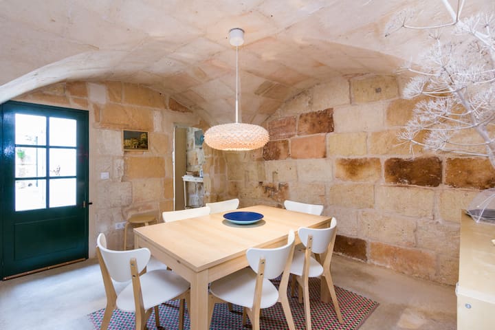 Lovely Ciutadella Traditional House
