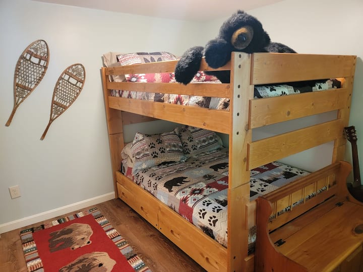 საძინებელი 1