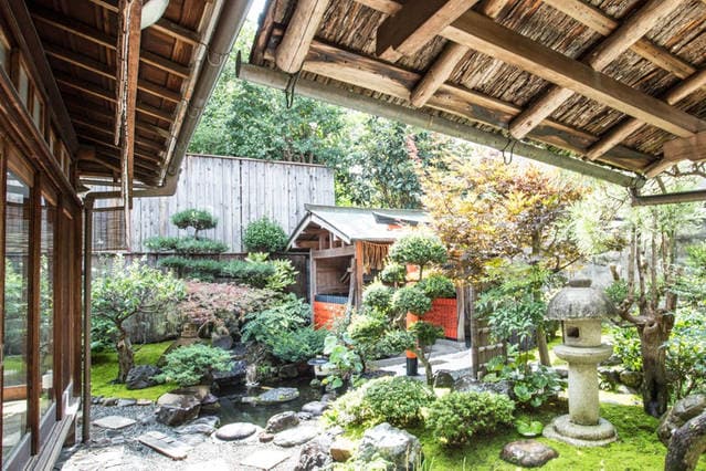 387b7585-1642-4c1b-a0f0-