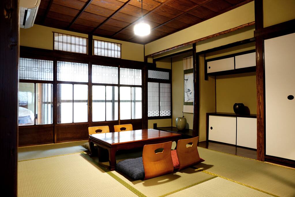 Living room (Share space)