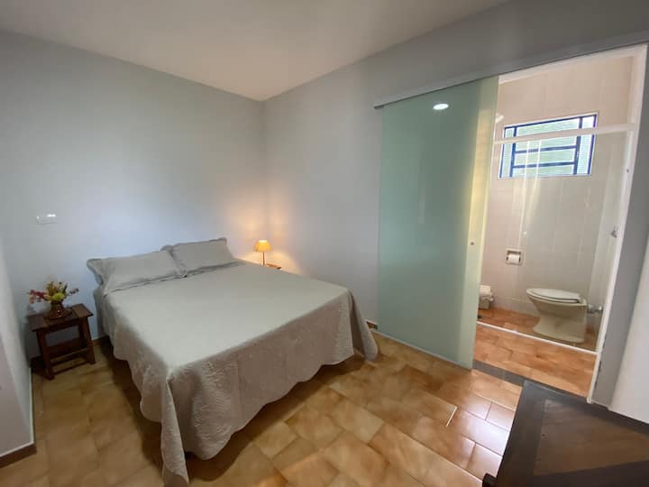 סוויטה (חדר שינה 4)