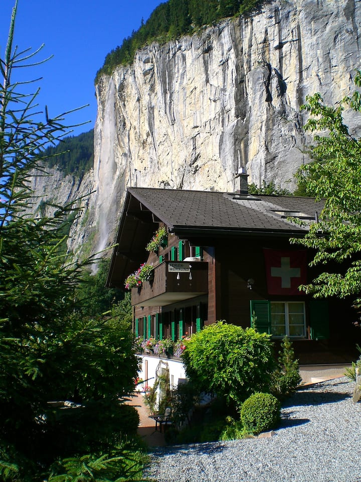 Cozy apartment with a nice terrace Apartments for Rent in