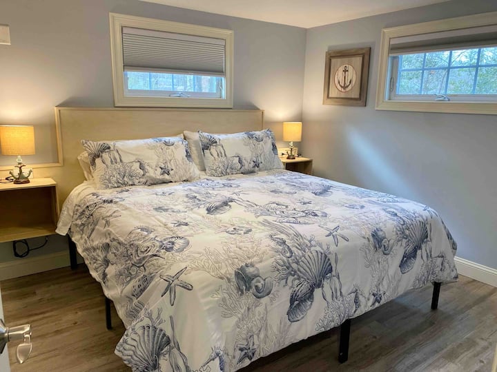 Спална соба бр. 1: душек со големина на брачен кревет 