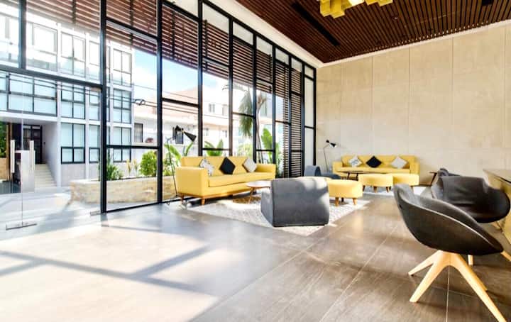 Beautiful Studio Best Location, 5 Star Condo! - Playa del Carmen