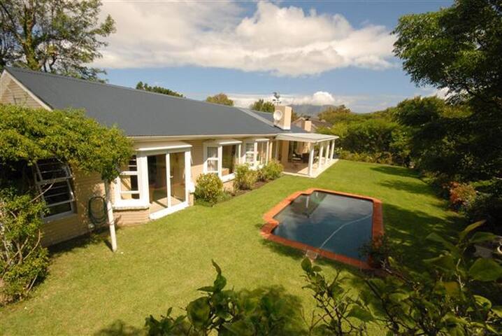 Cape Town Welcomes You gallery image 2