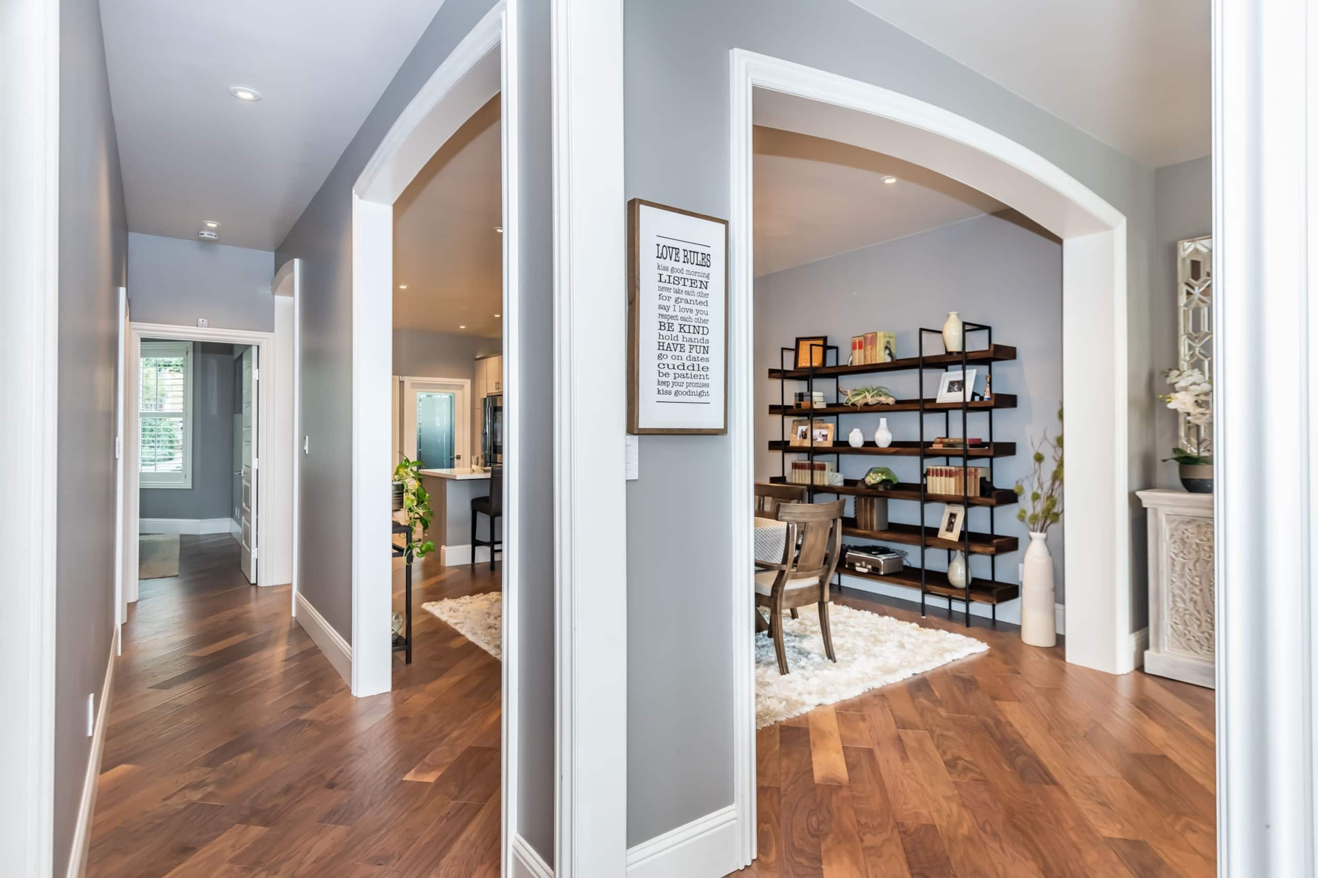 Home in San Francisco · ★4.99 · 2 bedrooms · 2 beds · 1 bath - Image 10