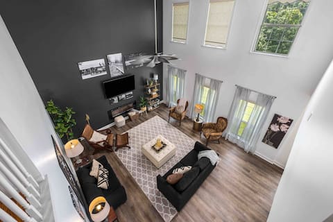 Cahaba Cabana - Spacious 4BR Home w/ Fenced Yard