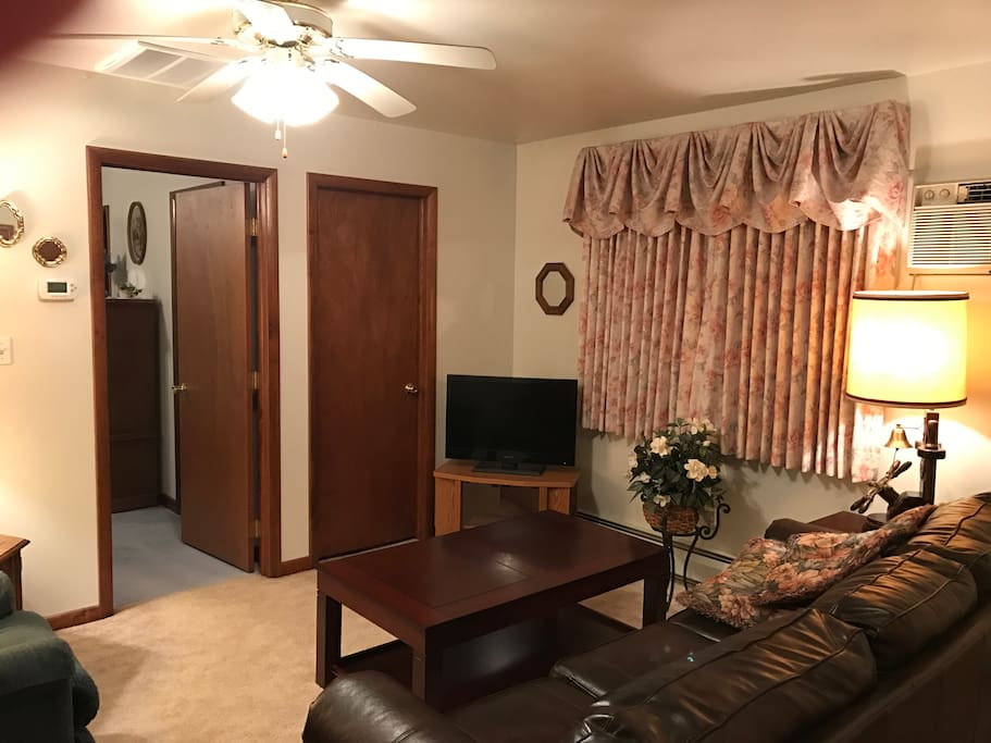 Living Room 2 of 4