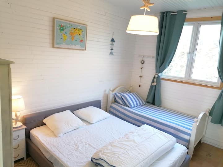 חדר שינה בקומת הקרקע 1