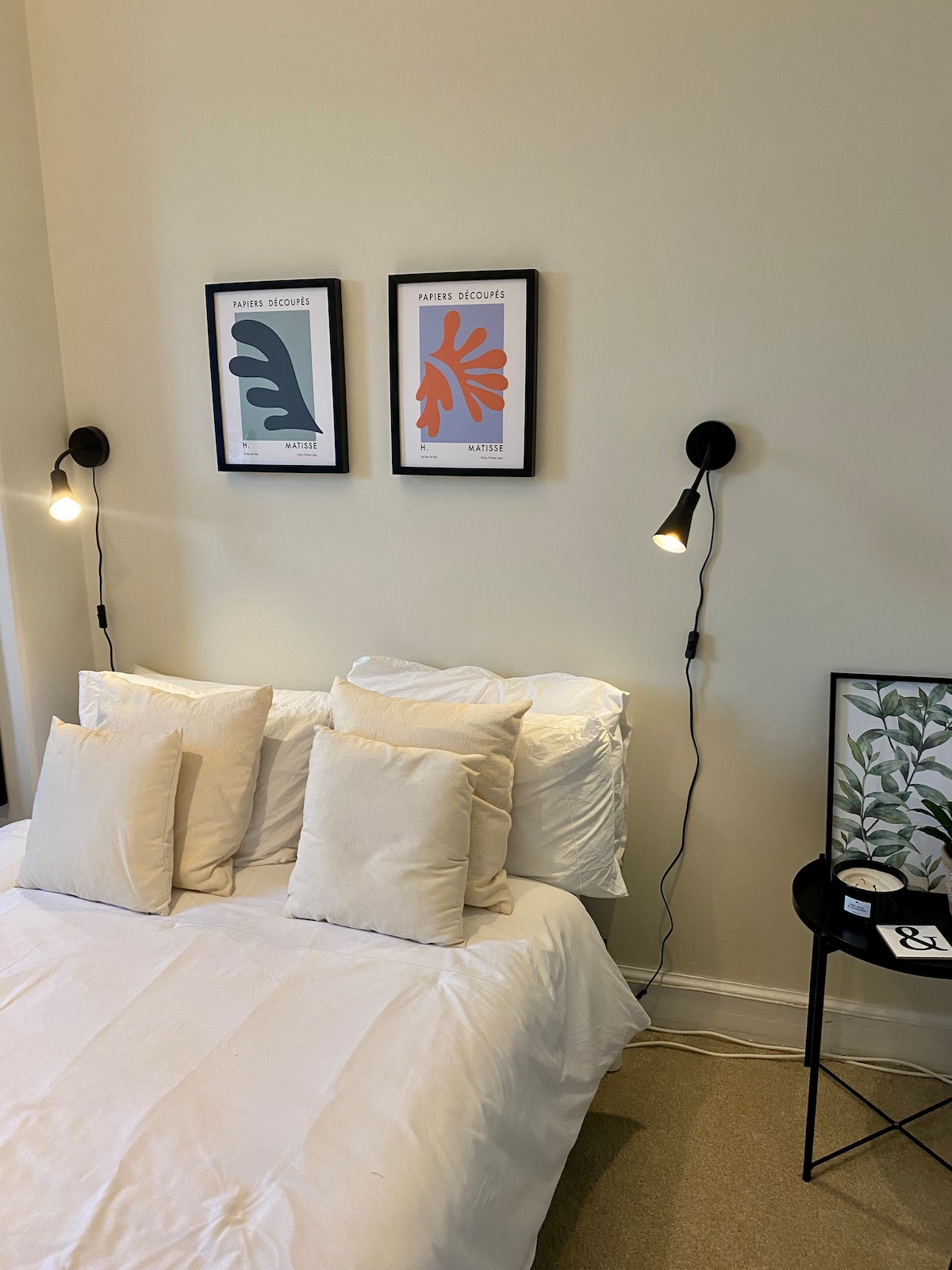 Пространа двојна спална соба