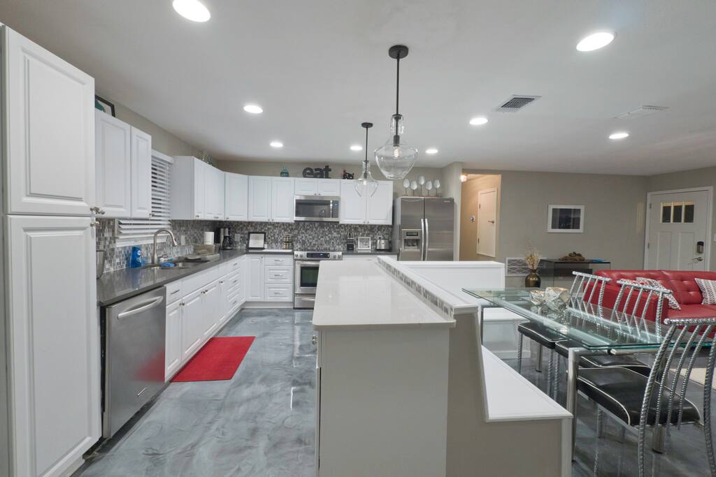 Dining/Kitchen - Kitchen is fully stocked
