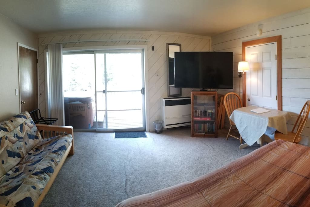 Deck off master bedroom with jacuzzi