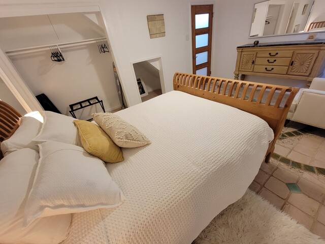 9 Bedroom 7 Bath across Springs gallery image 5