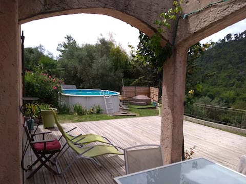 Large quiet house near Nice