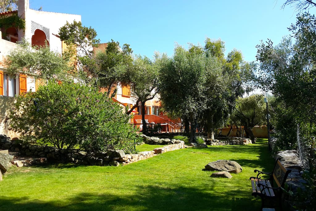 Il giardino esterno
