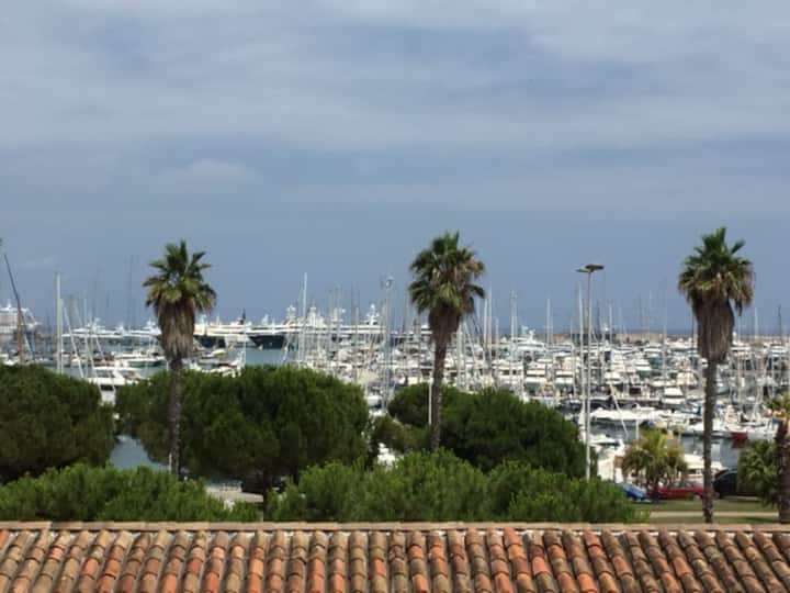Appartement Terrasse Magnifique Vue Mer Et Yachts - 昂蒂布