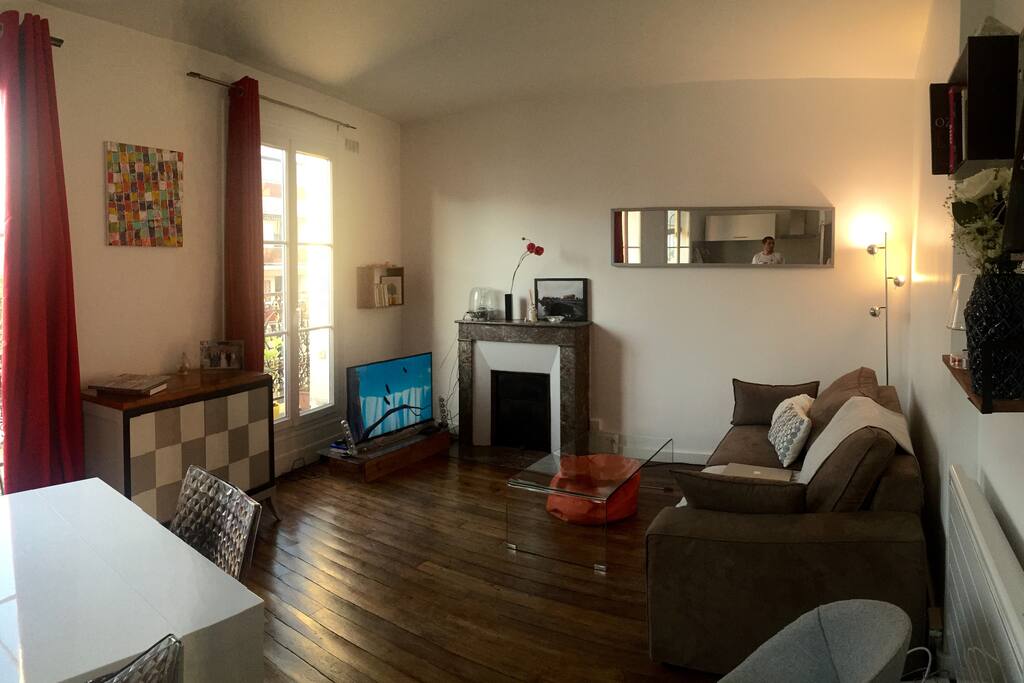 Living room / salle à manger