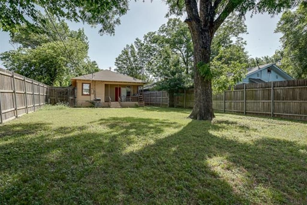Large Fenced in Backyard great for Pets and Grilling Out.